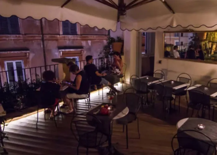 Relais Fontana Di Trevi Otel 3*