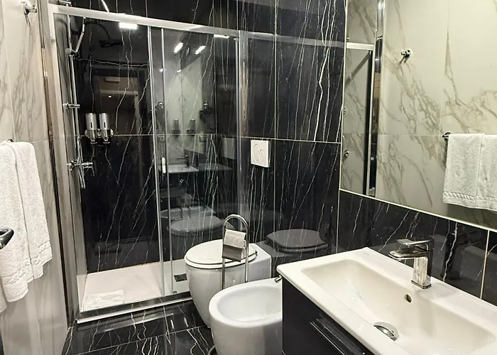 Relais Fontana Di Trevi 3*