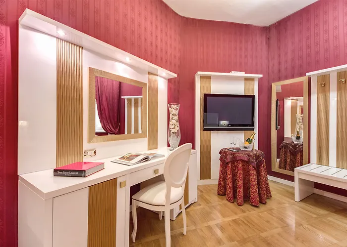 Otel Relais Fontana Di Trevi