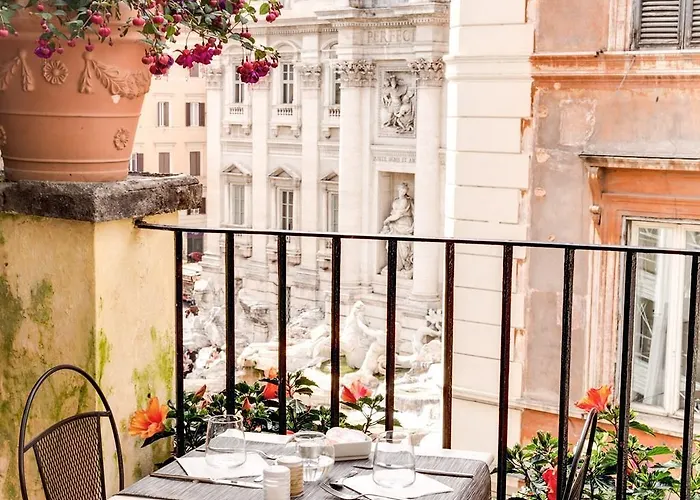 Relais Fontana Di Trevi 3*